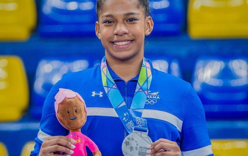 San Salvador 2023 Karla Navas Suma Tercera Medalla En Gimnasia