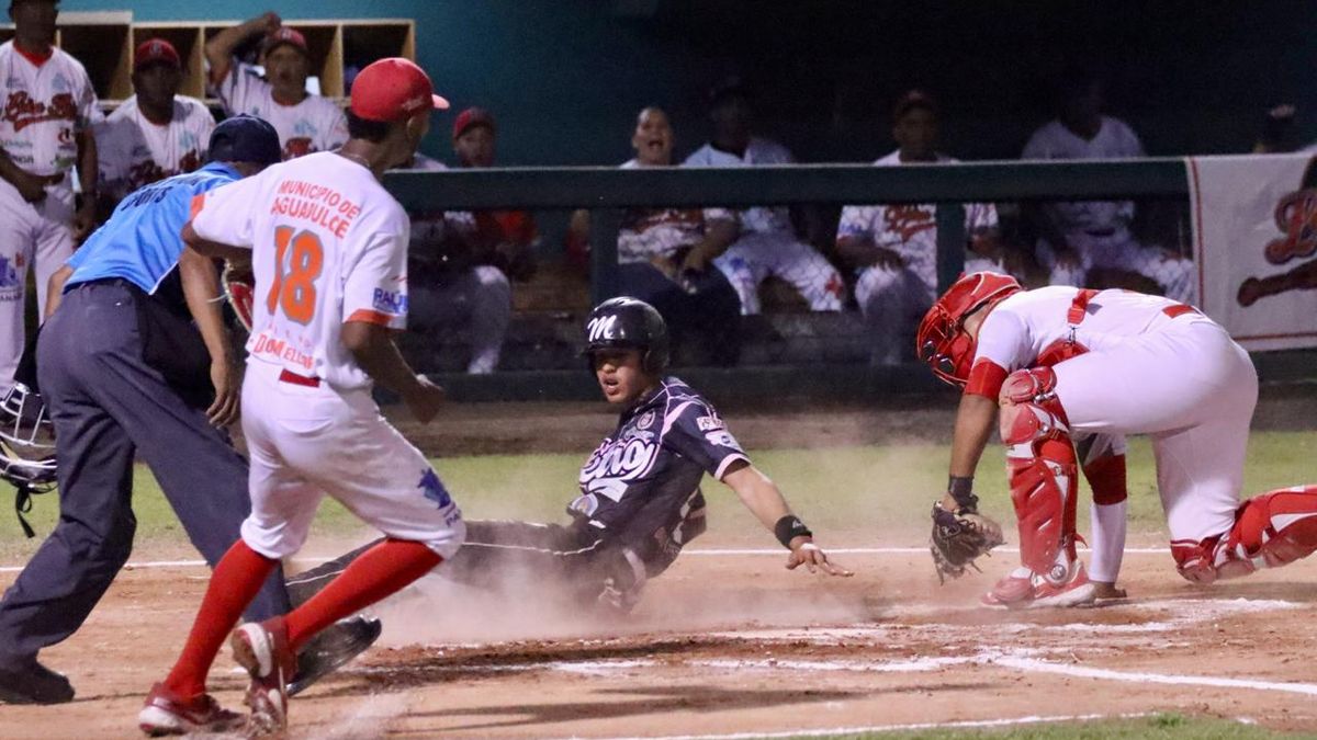 Béisbol Juvenil 2024 Panamá Metro pega primero en la final