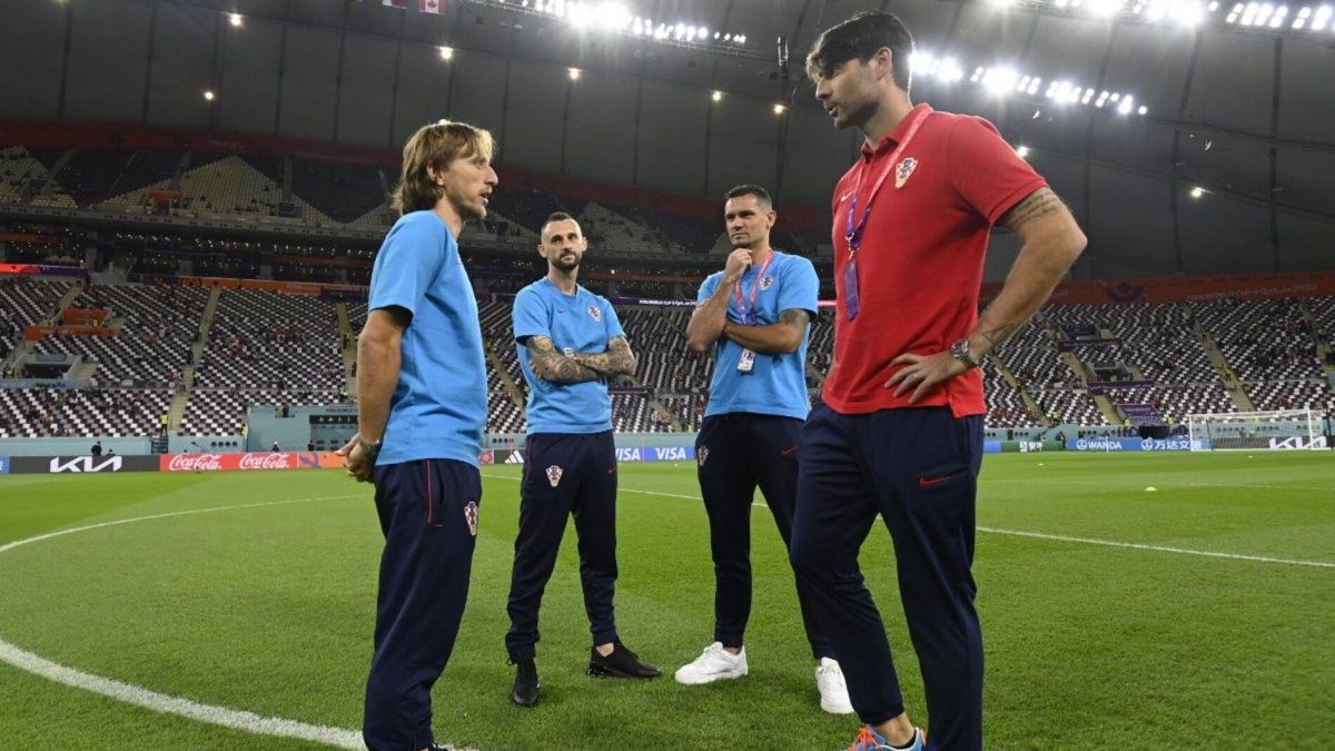 Qatar Alineaciones De Croacia Y Canad En La J Del Mundial