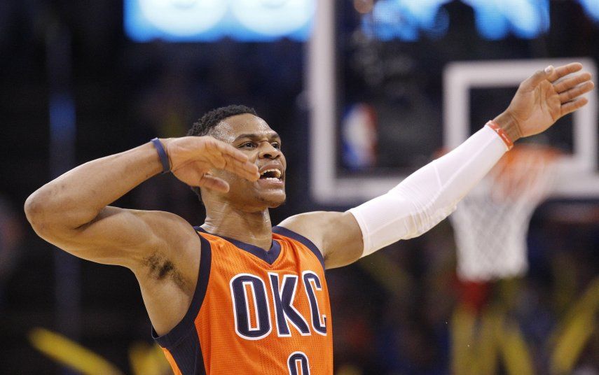 Con triple doble de Westbrook, Thunder arrolla al Heat