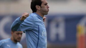 Uruguay calibra la mira y apunta a Chile