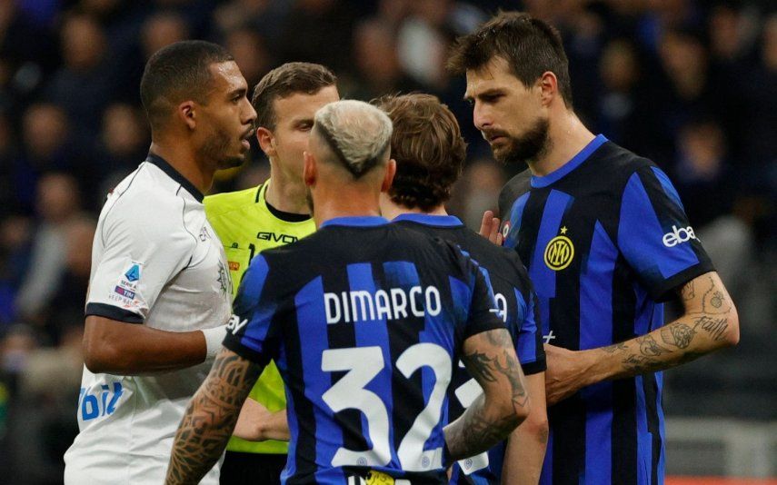 Francesco Acerbi se libra de sanción por insultos racistas por falta de pruebas