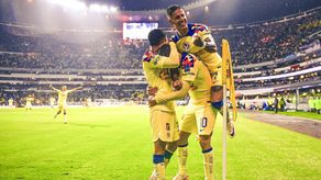 América golea al Guadalajara en el clásico número 250&nbsp; &nbsp; &nbsp; 