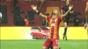 Gol de Galatasaray bajo la lupa: ¿la dejó entrar el arquero?
