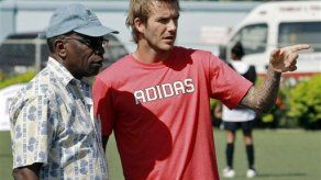 Beckham no jugará a préstamo en Europa