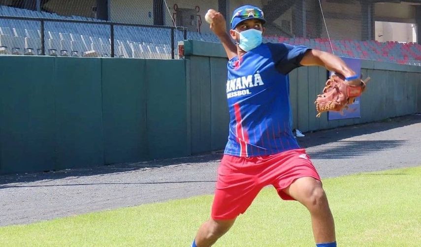 Me siento contento y daré mi 100% para dejar en alto a Panamá