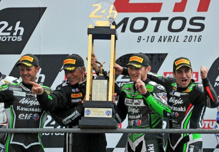 El equipo Kawasaki N.11 gana la 24 horas de Le Mans de moto