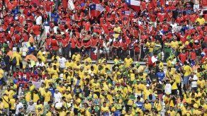 Brasil avanza a cuartos tras tanda de penales