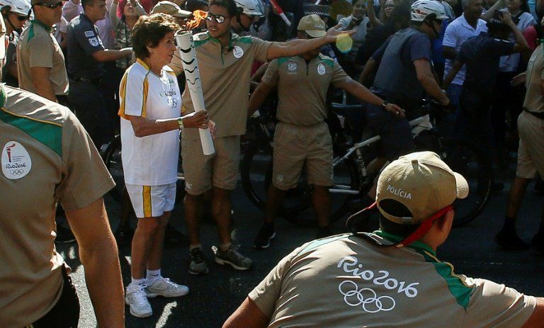Murió la legendaria tenista brasileña Maria Esther Bueno