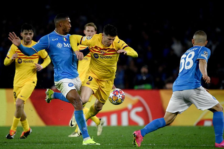 Napoli y FC Barcelona igualaron en la ida de los 8vos de final de la Champions League