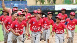 Coclé y Chiriquí por el título U10 de Béisbol