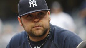 Chamberlain podrí­a quedar fuera por desgarro en el codo