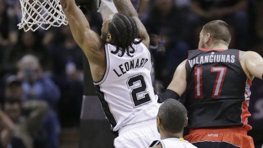 Spurs vencen a Raptros y suman 6 triunfos seguidos