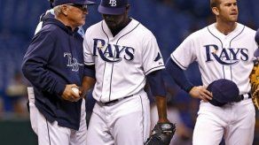 Arencibia concreta remontada de Azulejos ante Rays