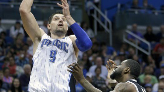 Magic remonta y vence a Nets