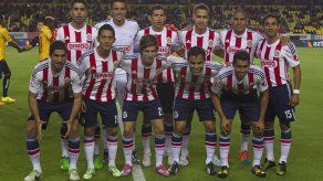 Bravo da a Chivas empate ante Universidad de Guadalajara
