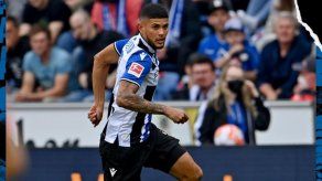 Andrés Andrade disputó los últimos minutos en la derrota de Arminia ante Unión Berlín