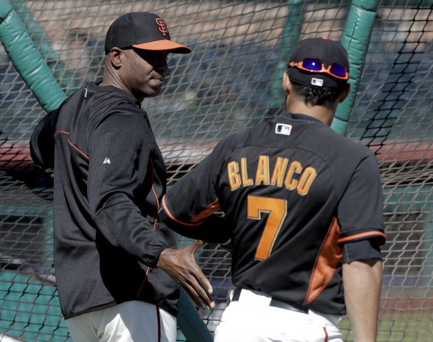Bonds otra vez con el uniforme de los Gigantes