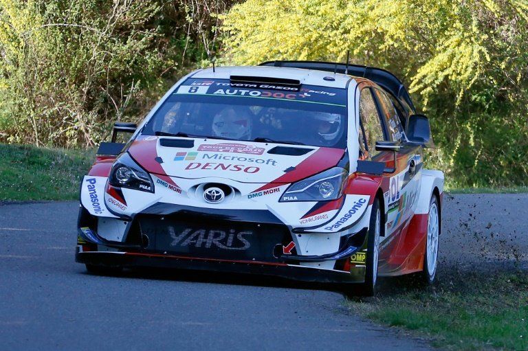 Tänak lidera el Rally de Córcega favorecido por el infortunio de Evans