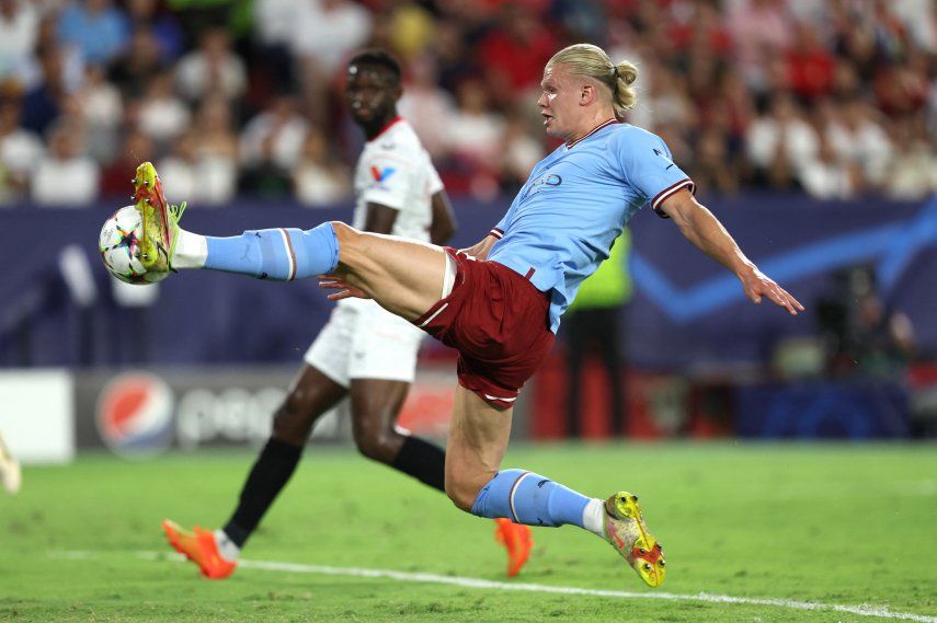 Erling Haaland inicia su camino de goleador citizen en Champions League