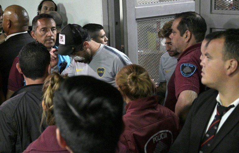 Conmebol suspende para el domingo final River-Boca de Libertadores por incidentes
