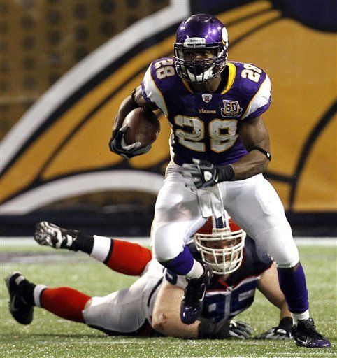 Favre goes down, Vikings beats Bills 38-14 - The San Diego Union-Tribune