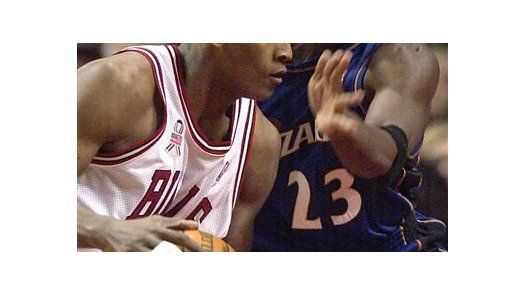 Artest bebí­a alcohol durante partidos con los Bulls