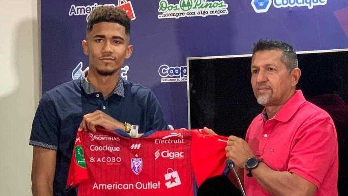 Eduardo Anderson es nuevo jugador del AD San Carlos de Costa Rica