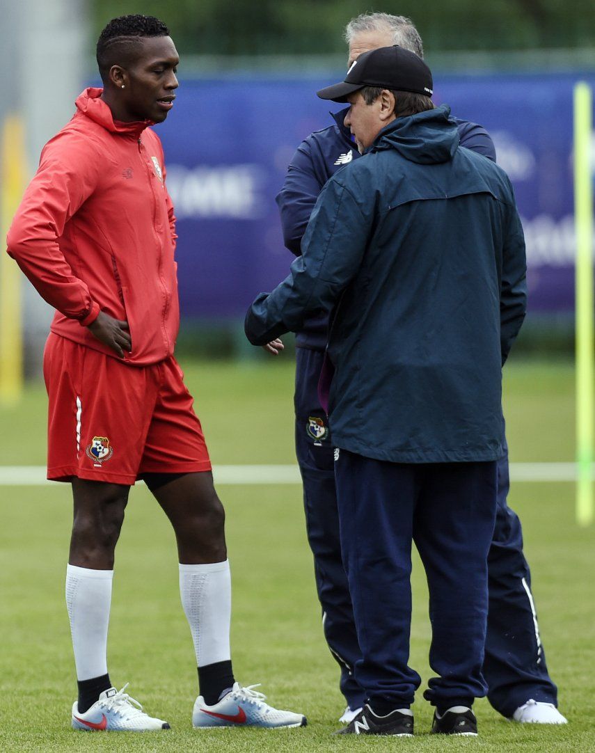 Bolillo Gómez:Creo que José Luis Rodríguez va a jugar