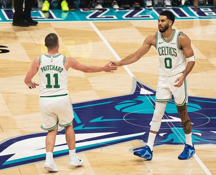 NBA: Jayson Tatum su consigue su mejor marca de la temporada ante Hornets
