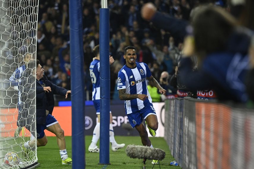 Champions League: El Porto sorprende al Arsenal en los octavos