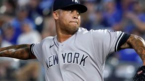 MLB: Frankie Montás pacta por un año con los Reds