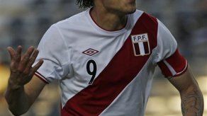 América: Guerrero se consagra como figura de Perú
