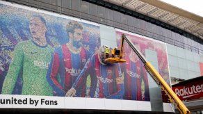 La imagen de Lionel Messi fue retirada del Camp Nou