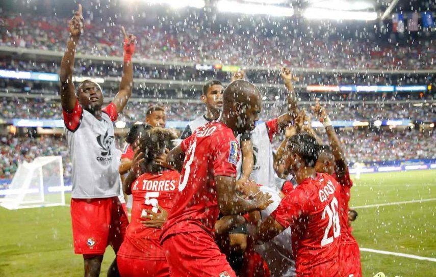 Árbitro Marc Geiger elimina a Panamá de la Copa Oro