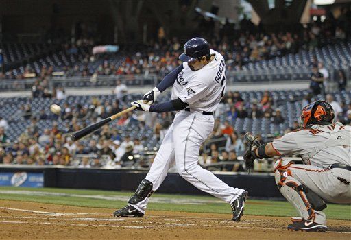 MLB: Padres 3, Gigantes 2, 10 entradas; Eckstein define de jonrón