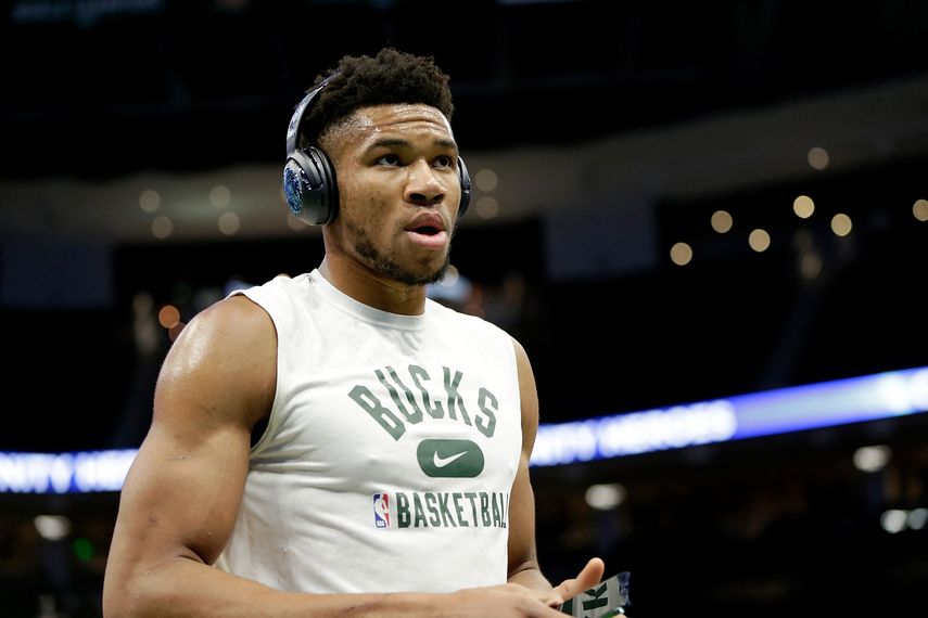 NBA: Giannis Antetokounmpo lidera el último ranking de los mejores defensivos