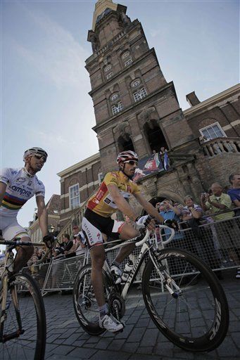 Henderson domina el sprint y gana tercera etapa de la Vuelta