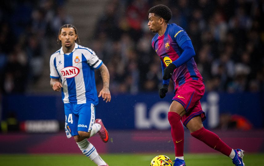 FC Barcelona: Joan García y Fermínse lucen en triunfo ante Espanyol