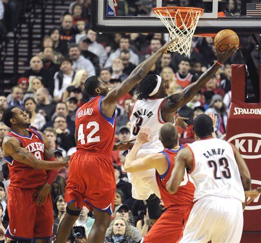 NBA: Blazers 107, 76ers 103; Aldridge lidera ofensiva de Portland