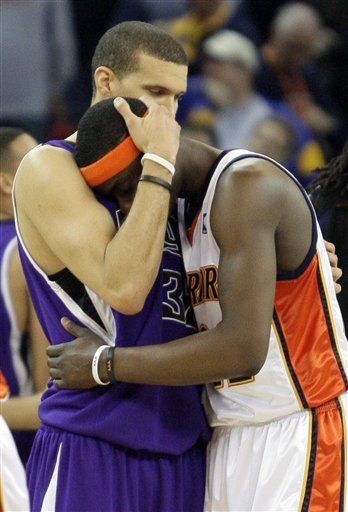 NBA: Kings 135, Warriors 133; Partido con triple tiempo extra