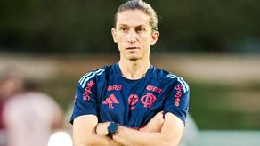 Flamengo renueva a su DT Filipe Luís