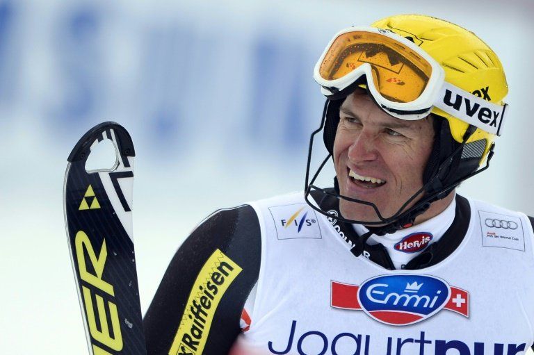 El esquiador croata Kostelic aplaza su retirada