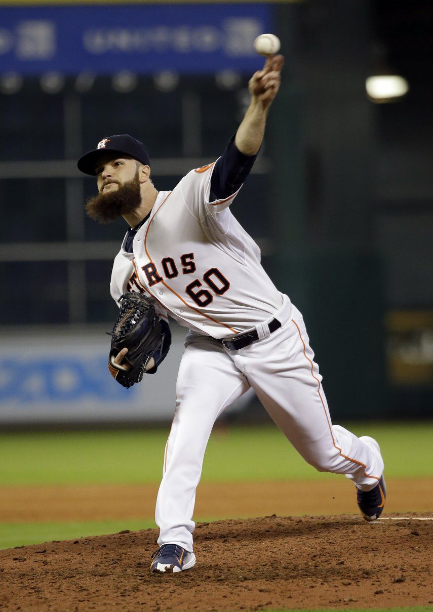 Keuchel abanica a 11 y Astros blanquean a Medias Blancas