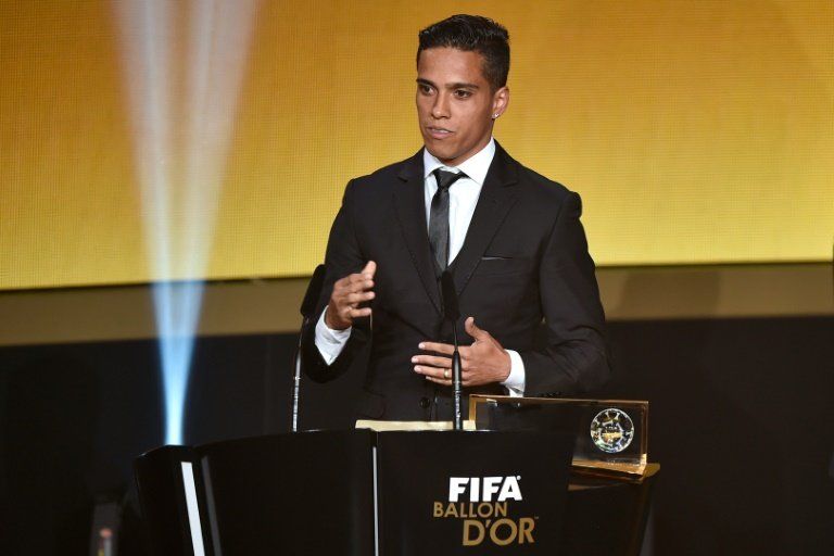 El brasileño Wendell Lira gana el premio Puskas al mejor gol de 2015
