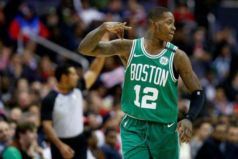 Los Raptors aplastan a los Knicks y los Celtics se deshacen de los Wizards