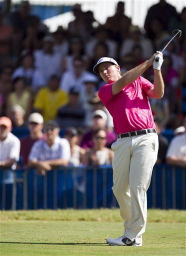 Henley inicia con récord su carrera en la Gira PGA