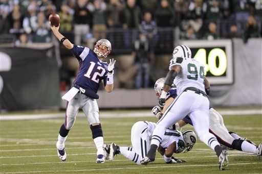 NFL: Patriots 37, Jets 16; Brady lanza 3 pases de anotación