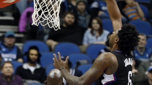 Jordan y Clippers doblegan a Timberwolves