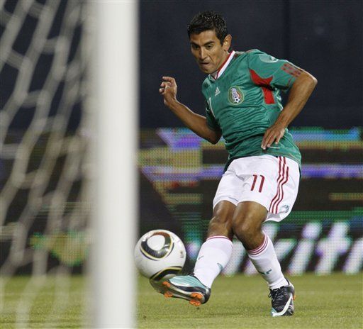 Medina le da a México triunfo 1-0 sobre Senegal